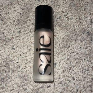 Saie Glowy Super Gel Lightweight Dewy Multipurpose Illuminator in Starglow 30mL